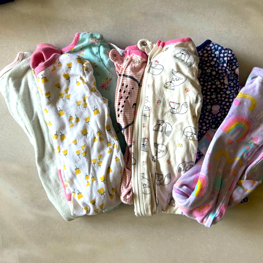 6-9M Footie Jammie’s Lot!